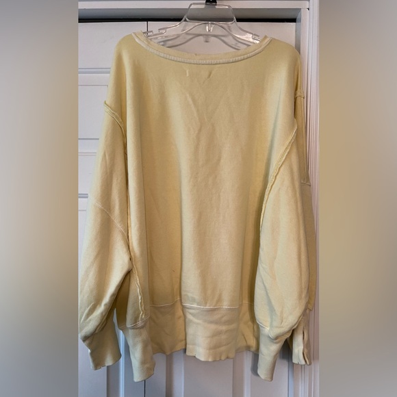 We The Free People Women's Camden Pullover Sweatshirt Banana Cream EUC M #2111 - Picture 13 of 14